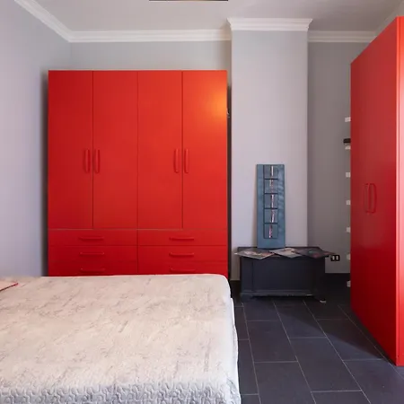 Crispi House